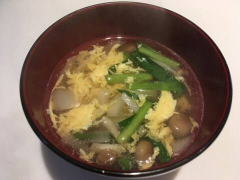 鶏肉の茹で汁で簡単スープ